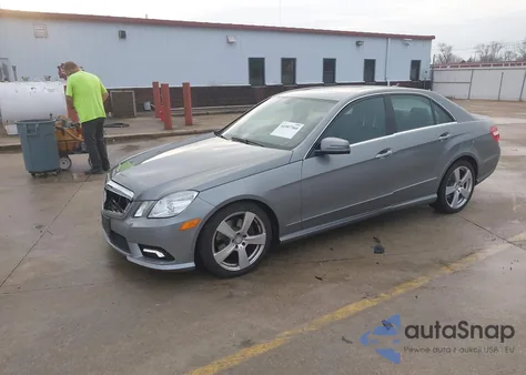 2011 Mercedes-Benz E 350 from USA, damaged, VIN WDDHF5GB1BA420892